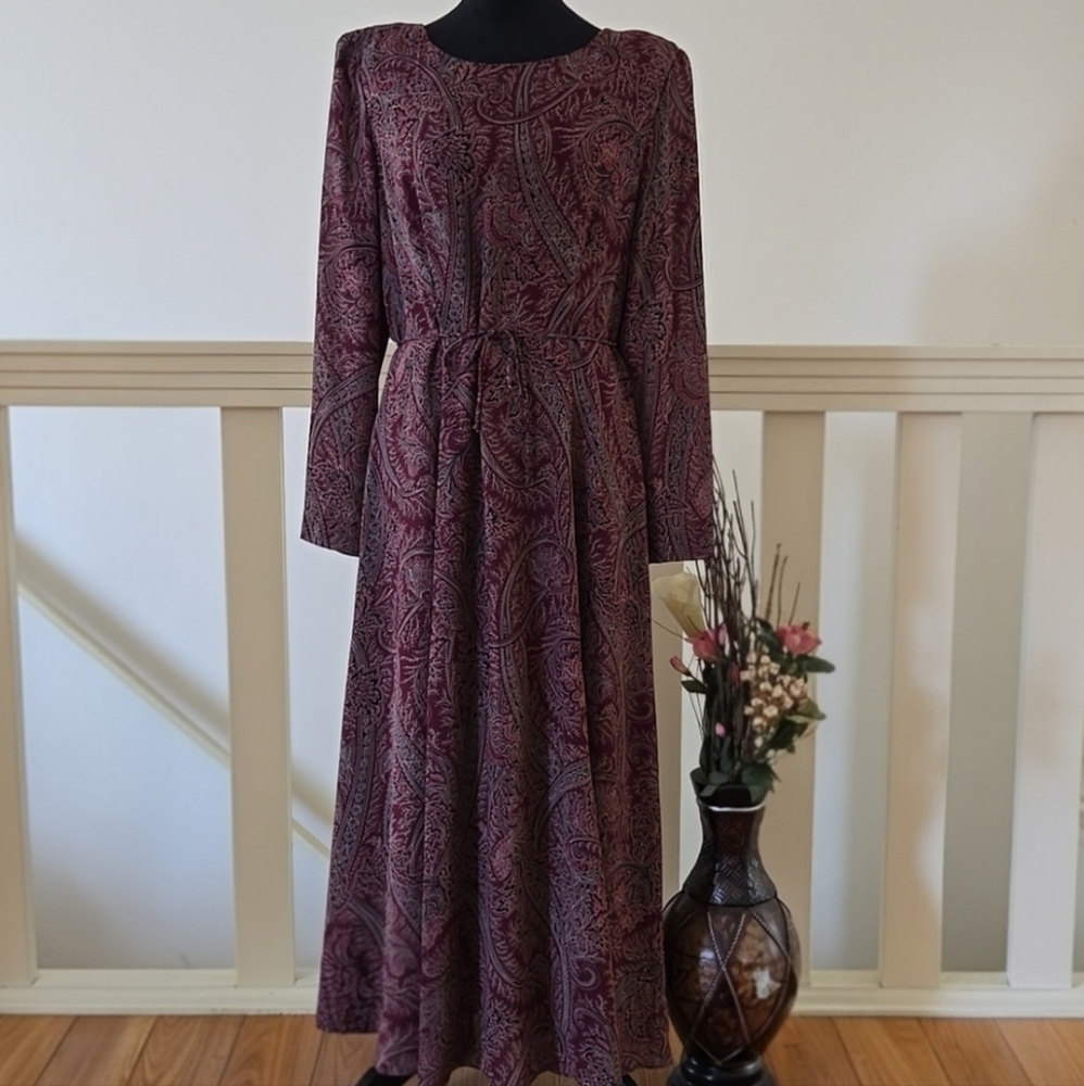 Long Sleeve Paisley Maxi Dress in Plum